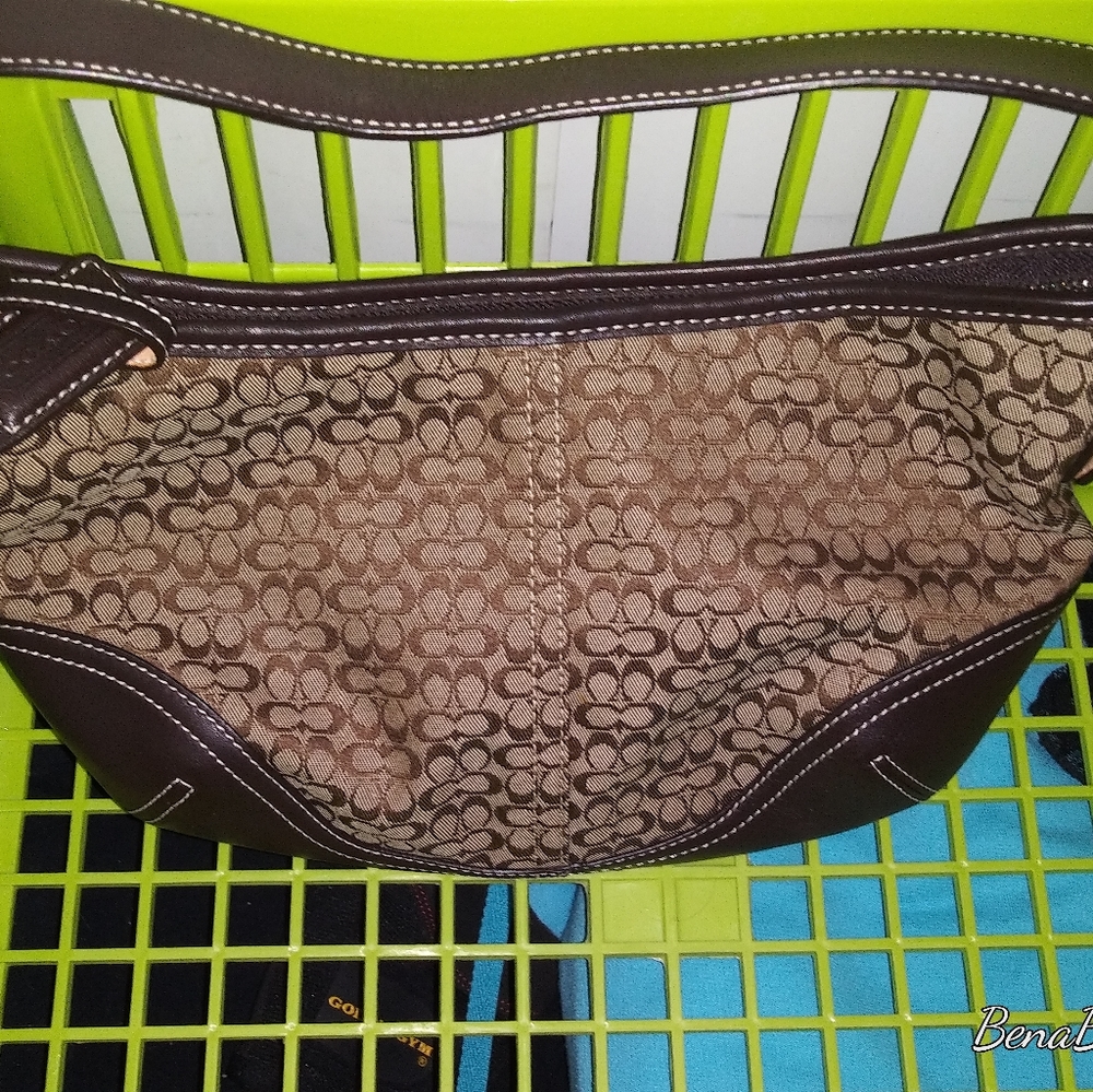Purse - Picture 3 of 3